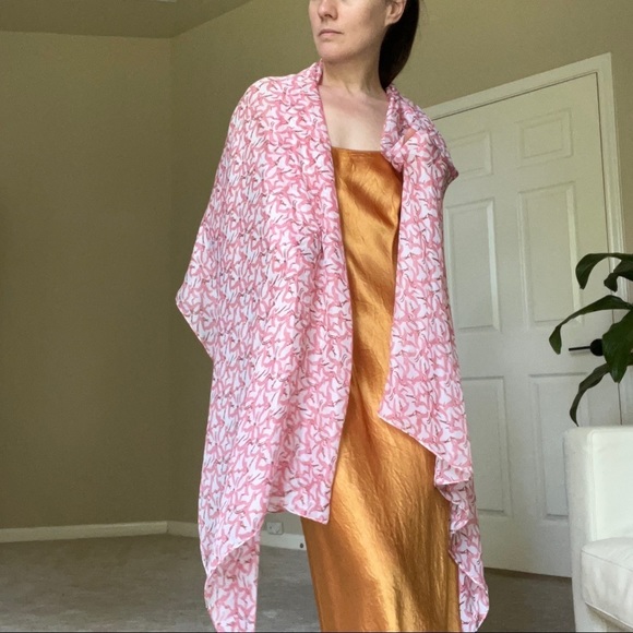 Pink and White Heron Bird Print Scarf - Picture 7 of 10